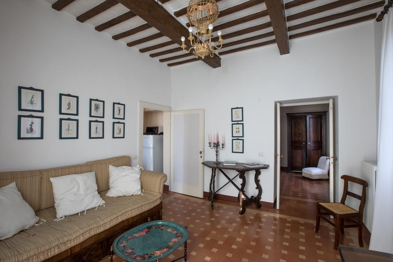 Hotel Dimora Rosa Bianca à Macerata Extérieur photo