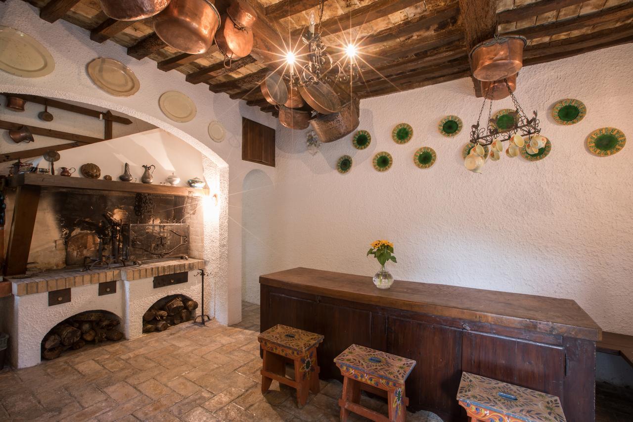 Hotel Dimora Rosa Bianca à Macerata Extérieur photo